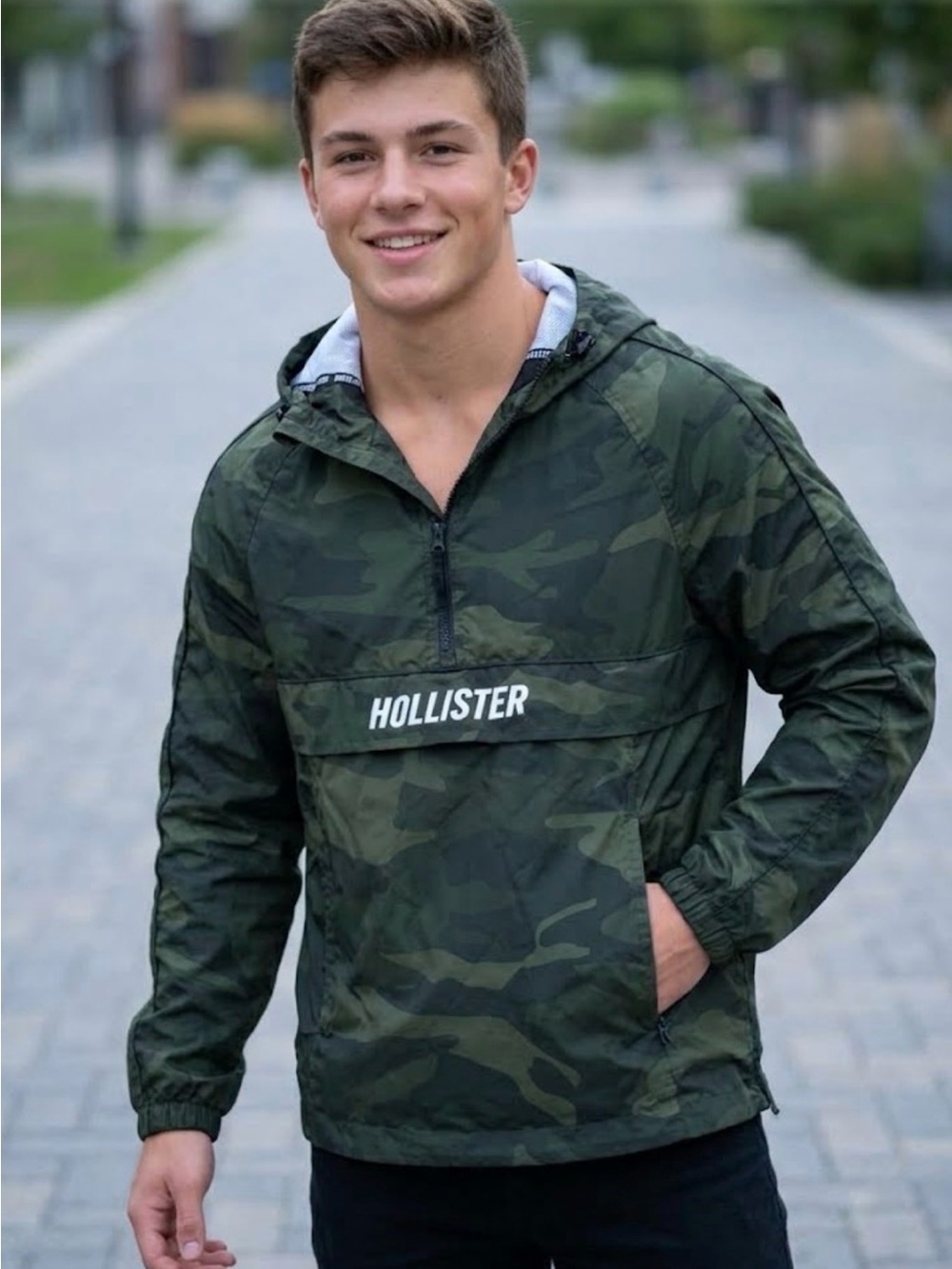 Hollister Men’s Camo Anorak Windbreaker Jacket Epic Flex Small